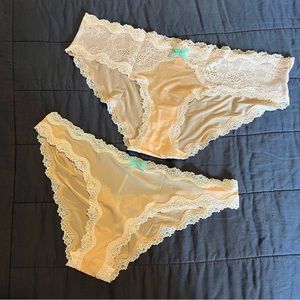 Beautiful Rare VS Iridescent Lace Panty Set